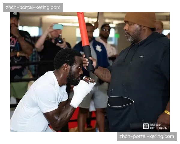 “国王”维吉尔·亨特教练分享如何为不同风格的拳手制定战术 “国王”维吉尔·亨特教练分享如何为不同风格的拳手制定战术