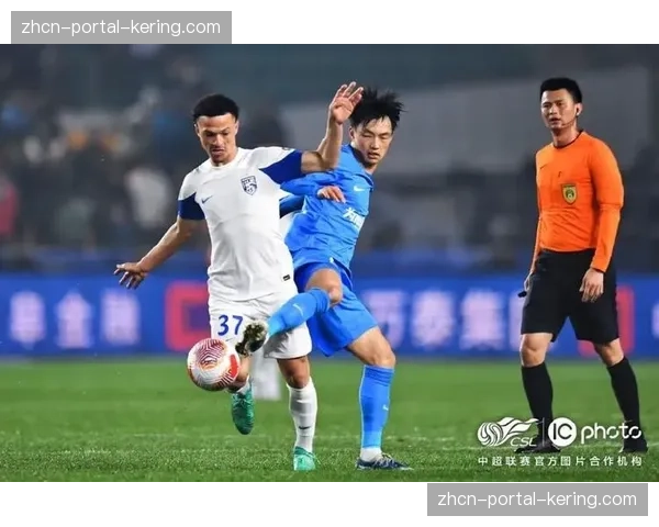 恩里克点射，武汉三镇主场1-0小胜青岛西海岸获赛季首胜