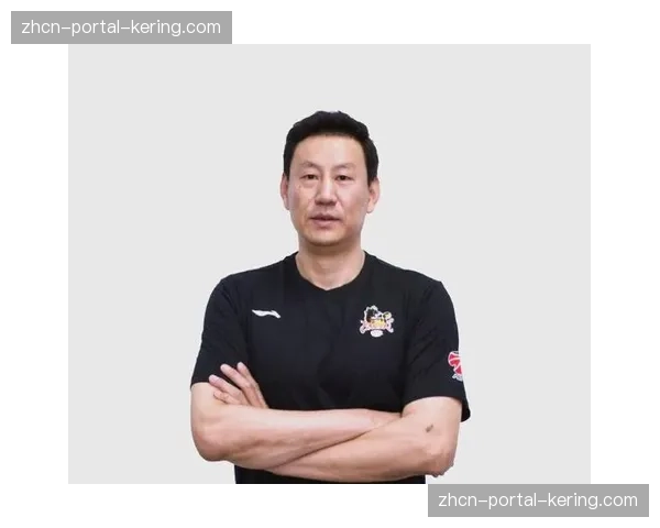 江苏肯帝亚主帅李楠因个人原因辞职，助理教练张成暂代主教练职务